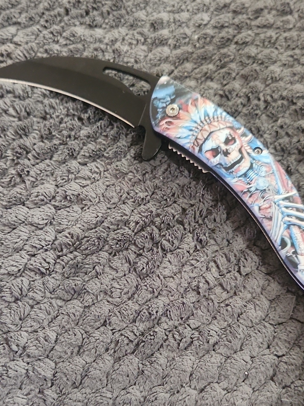 Black Folding Karambit Pocket Knife with Blue/Red Skull Handle
